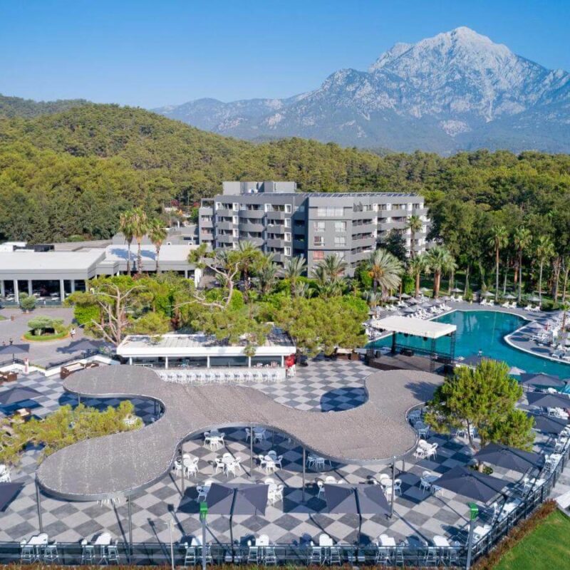 ROYAL DIWA TEKIROVA RESORT Kemer Antalya aranzmani leto 2024 charter ponudi Turcija turisticki agencii