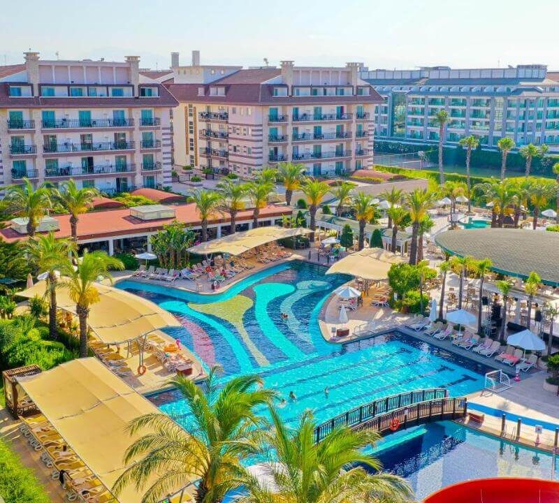 CRYSTAL FAMILY RESORT & SPA Belek arnamani leto 2024