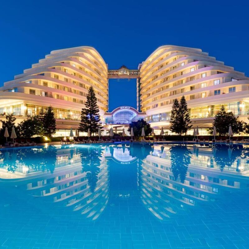 MIRACLE RESORT HOTEL Lara Antalya ponudi Turcija aranzmani leto 2024 turisticki agencii