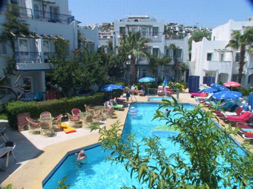 SERHAN HOTEL Bodrum Charter ponuda