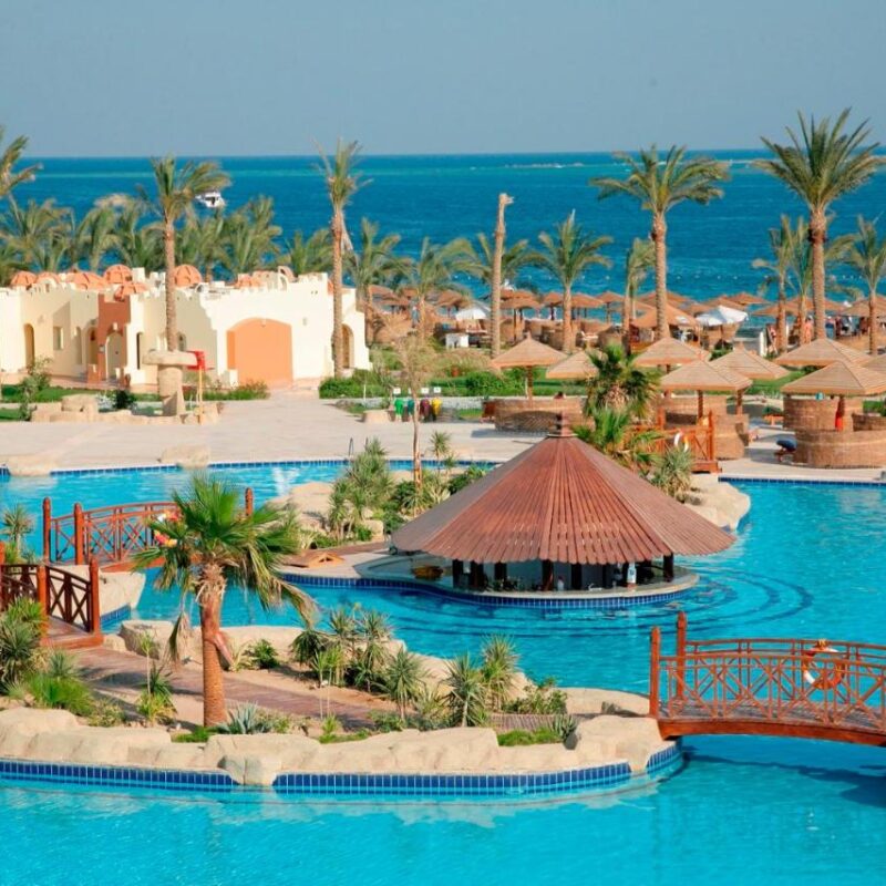 SUNRISE SELECT ROYAL MAKADI AQUA RESORT Hurghada Charter ponudi leto 2024 booking od turisticki agencii Bitola Skopje let carter hurgada